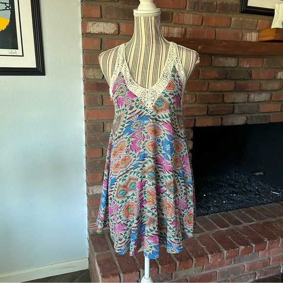 Lovers + Friends Hula Babydoll Dress in Mosaic Print Sz XS - Picture 3 of 10